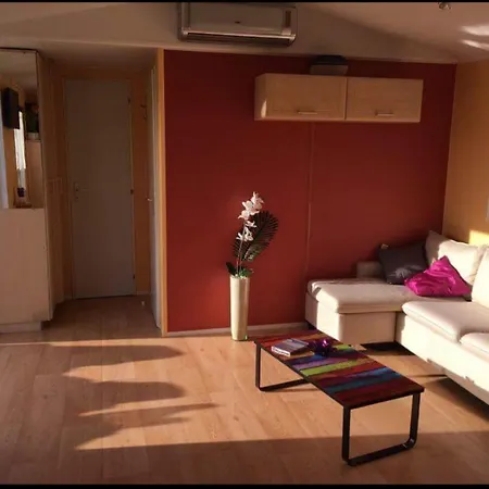 Mobil Home, Jacuzzi, Vélos, Barbecue Et Et à 300m