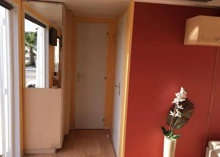 Mobil Home, Jacuzzi, Vélos, Barbecue Et Et à 300m Camping Hyères