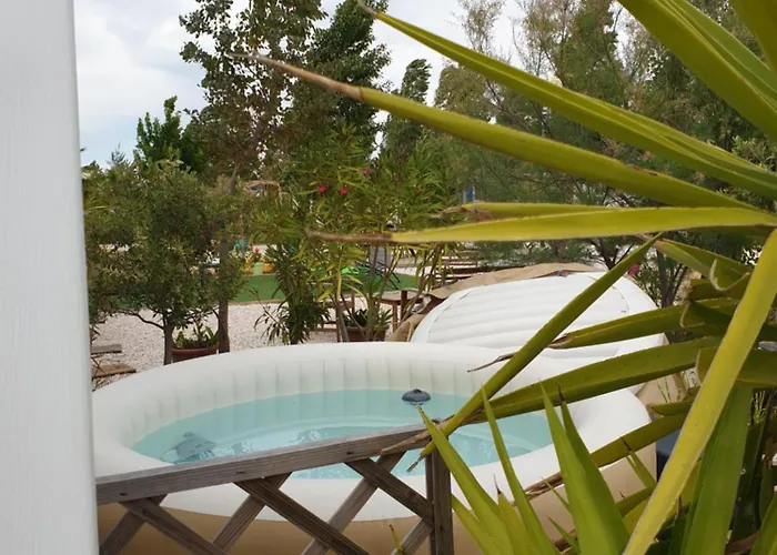 Mobil Home, Jacuzzi, Vélos, Barbecue Et Et à 300m *